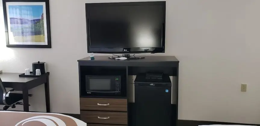 Oda, 1 En Büyük (King) Boy Yatak ve Çekyat, Sigara İçilmez, Dağ Manzaralı (Upgrade)