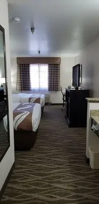 Standard Oda, 2 Büyük (Queen) Boy Yatak, Sigara İçilmez