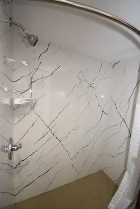 Oda, 1 En Büyük (King) Boy Yatak, Engellilere Uygun, Sigara İçilmez