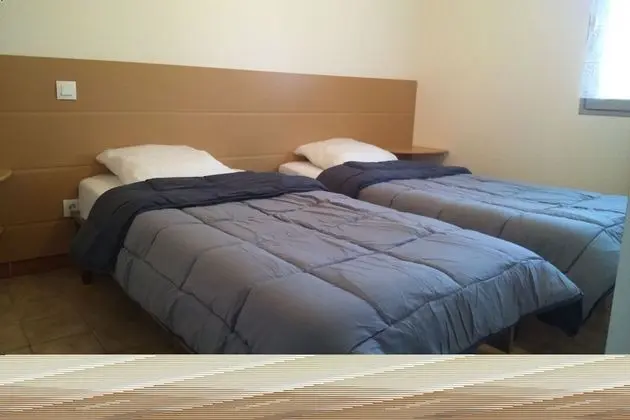 Oda, 1 En Büyük (King) Boy Yatak, Engellilere Uygun, Sigara İçilmez