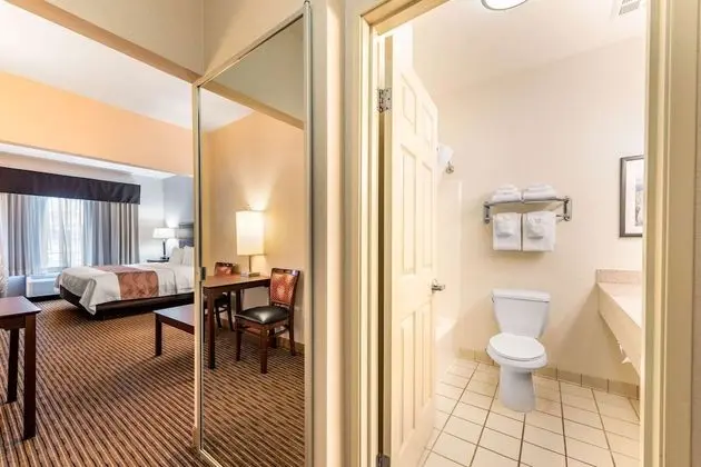 Süit, 1 En Büyük (King) Boy Yatak ve Çekyat, Engellilere Uygun, Sigara İçilmez