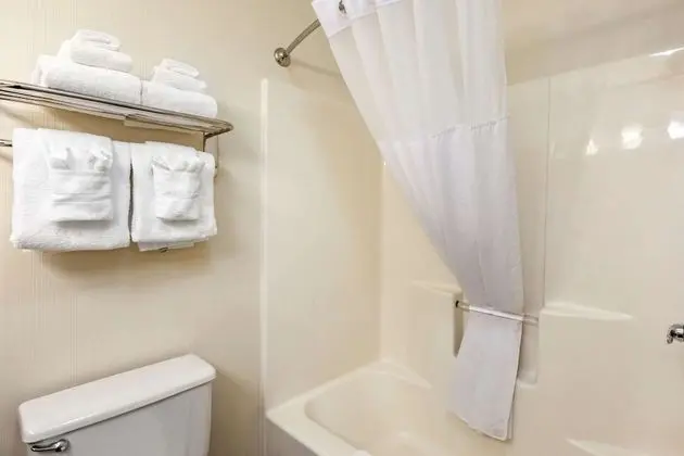 Süit, 2 Büyük (Queen) Boy Yatak, Sigara İçilmez