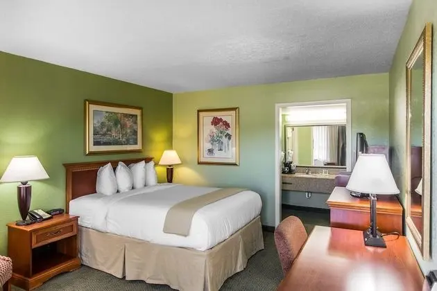 Standard Oda, 1 Büyük (Queen) Boy Yatak, Sigara İçilmez