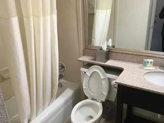 Standard Oda, 2 Büyük (Queen) Boy Yatak, Sigara İçilmez