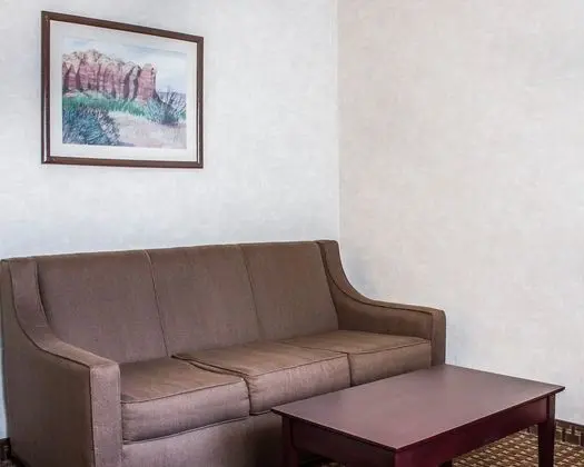 Süit, 1 En Büyük (King) Boy Yatak ve Çekyat, Sigara İçilmez