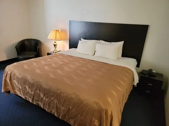 Standard Oda, 1 En Büyük (King) Boy Yatak, Engellilere Uygun, Sigara İçilmez