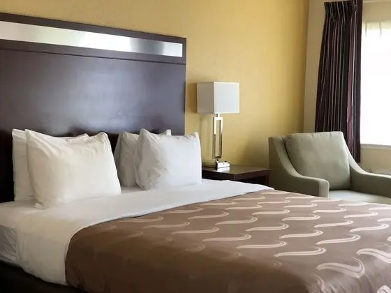 Standard Oda, 1 Büyük (Queen) Boy Yatak, Sigara İçilmez