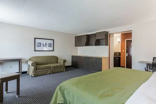 Süit, 1 En Büyük (King) Boy Yatak, Sigara İçilmez