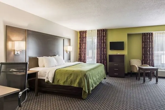 Süit, 1 En Büyük (King) Boy Yatak, Sigara İçilmez