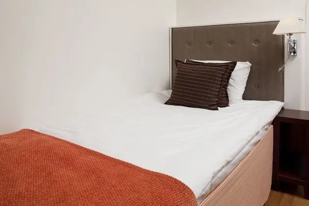 Standard Oda, 1 Tek Kişilik Yatak, Sigara İçilmez