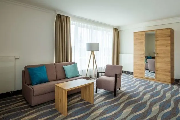 Süit, 1 Çift Kişilik Yatak ve Çekyat, Sigara İçilmez (1 Double Bed and 1 Person Sofa Bed)