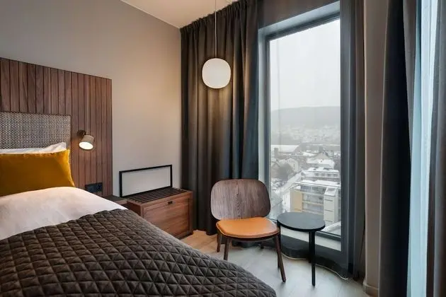 Standard Tek Büyük Yataklı Oda