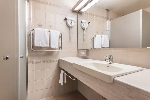 Standard Oda, 1 Tek Kişilik Yatak, Sigara İçilmez