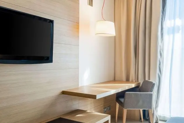 Tek Büyük veya İki Ayrı Yataklı Oda, Sigara İçilmez