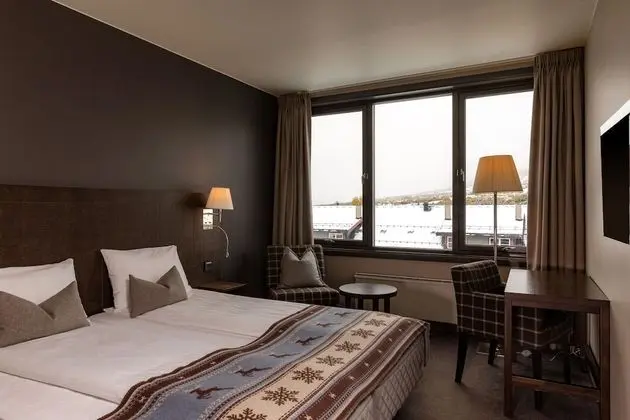 Family Oda (2 Adults + 2 Children)