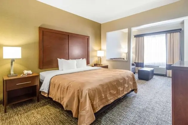 Süit, 1 En Büyük (King) Boy Yatak, Engellilere Uygun, Sigara İçilmez