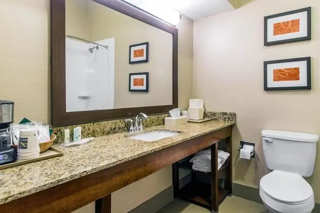 Süit, 2 Büyük (Queen) Boy Yatak, Sigara İçilmez