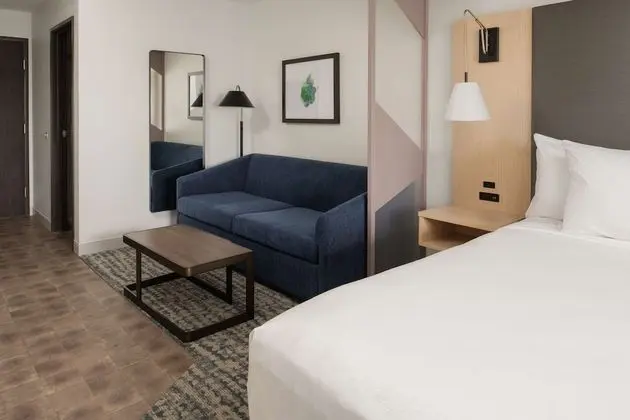 Standard Oda, 1 En Büyük (King) Boy Yatak ve Çekyat, Sigara İçilmez (with Sofabed)