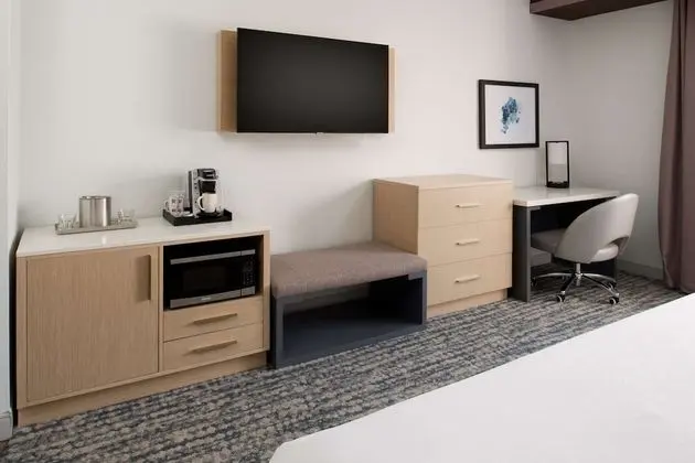 Standard Oda, 1 En Büyük (King) Boy Yatak ve Çekyat, Sigara İçilmez (with Sofabed)