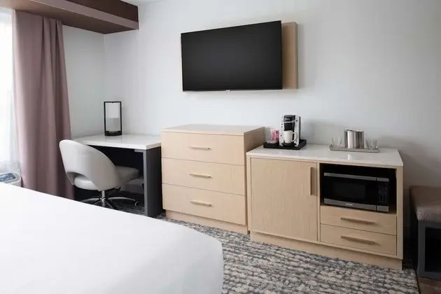 Standard Oda, 1 En Büyük (King) Boy Yatak ve Çekyat, Sigara İçilmez (with Sofabed)