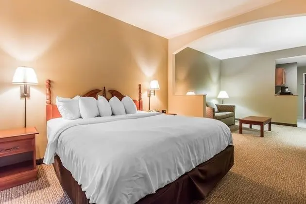 Süit, 1 En Büyük (King) Boy Yatak, Sigara İçilmez