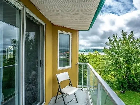 Süit, Sigara İçilmez, Balkon