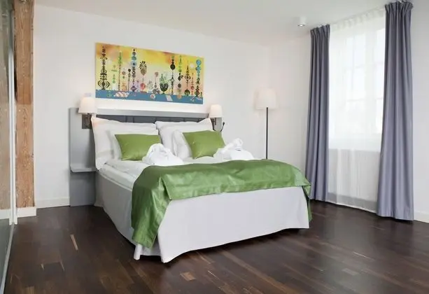 Deluxe Oda, Birden Çok Yatak, Sigara İçilmez