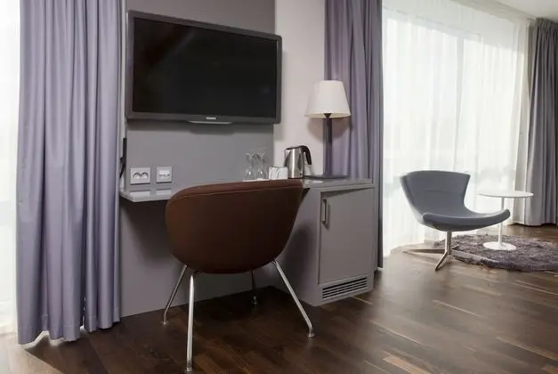 Deluxe Oda, Birden Çok Yatak, Sigara İçilmez