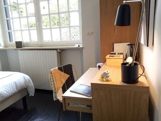 Classic Tek Büyük Yataklı Oda, Özel Banyo, Bahçe Manzaralı (Petite Chambre 4)