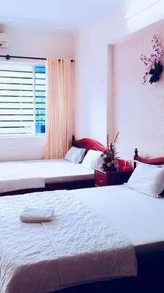Üç Kişilik Oda