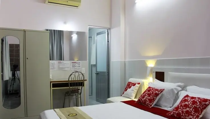 City Üç Kişilik Oda