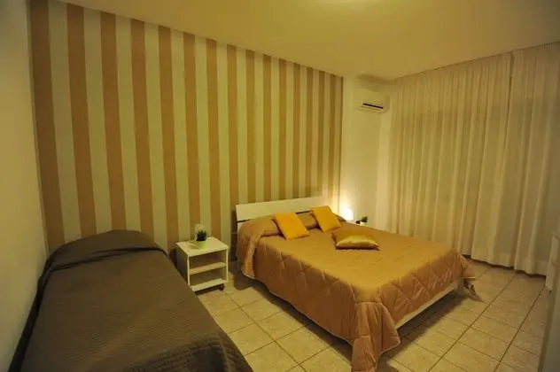 Dört Kişilik Oda, Balkon
