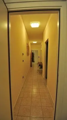 Dört Kişilik Oda, Balkon