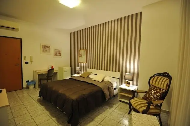 Tek Büyük Yataklı Oda, Balkon