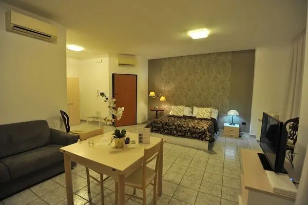 Tek Büyük Yataklı Oda, Balkon