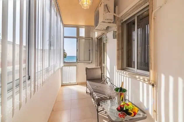 Apart Daire, 2 Yatak Odası, Teras, Denize Bakan