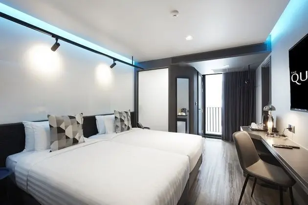 Superior Room with Balcony (2 Adults + 1 Child)