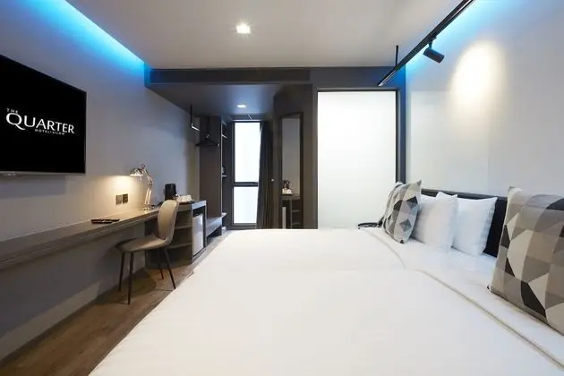 Superior Room with Swimming Pool View (2 Adults + 1 Child)