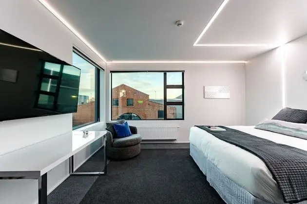 Design Tek Büyük Yataklı Oda