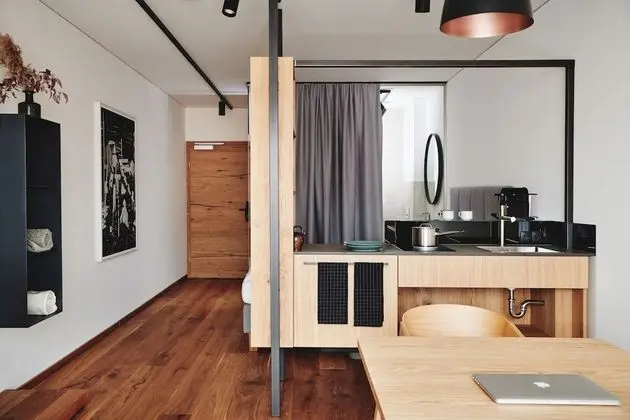 Basic Stüdyo Süit
