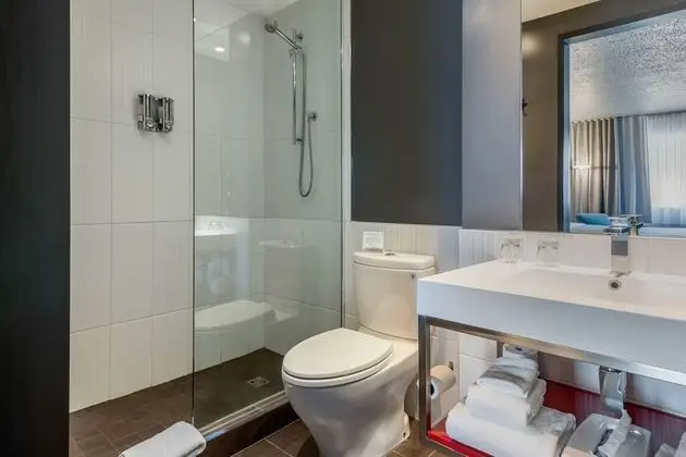Standard Oda, 2 Büyük (Queen) Boy Yatak, Sigara İçilmez