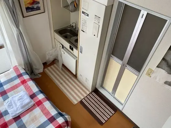 Standard Tek Büyük Yataklı Oda