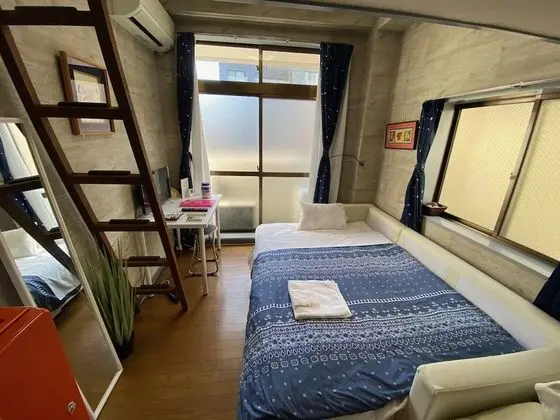 Standard Tek Büyük Yataklı Oda