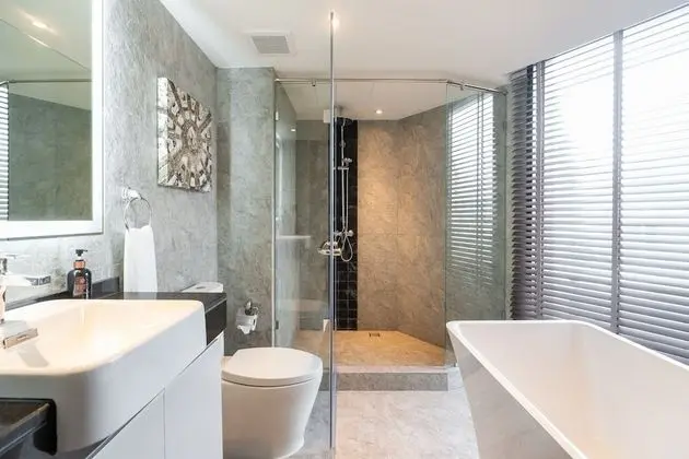 Executive Corner Room