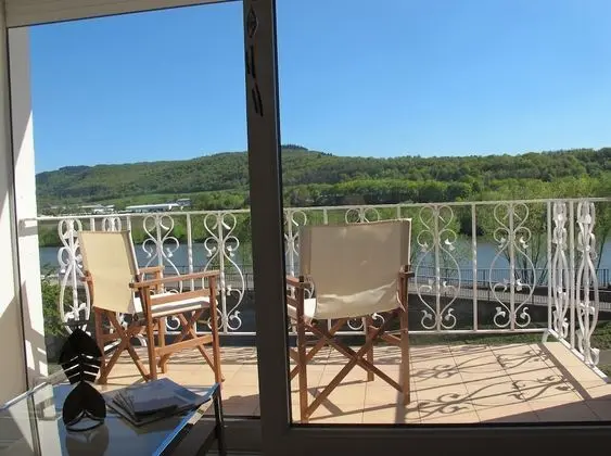 Deluxe Tek Büyük veya İki Ayrı Yataklı Oda, Balkon