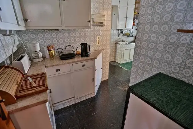 Double Room (Baroque), Shared Bathroom