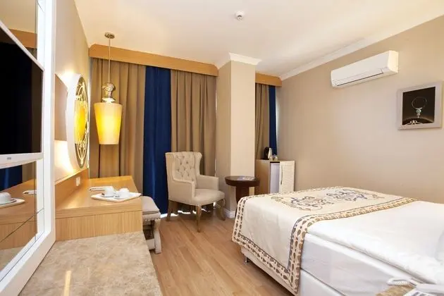 Standart Deniz Manzaralı Oda