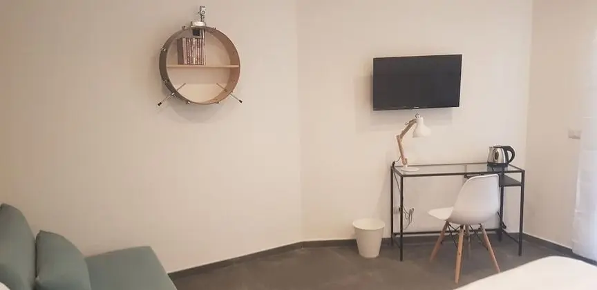 City Üç Kişilik Oda, 1 Büyük (Queen) Boy Yatak ve Çekyat