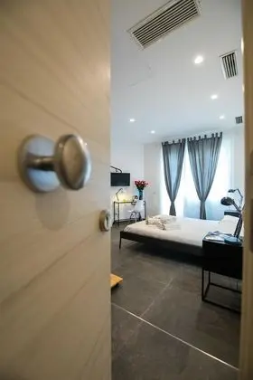 City Üç Kişilik Oda, 1 Büyük (Queen) Boy Yatak ve Çekyat