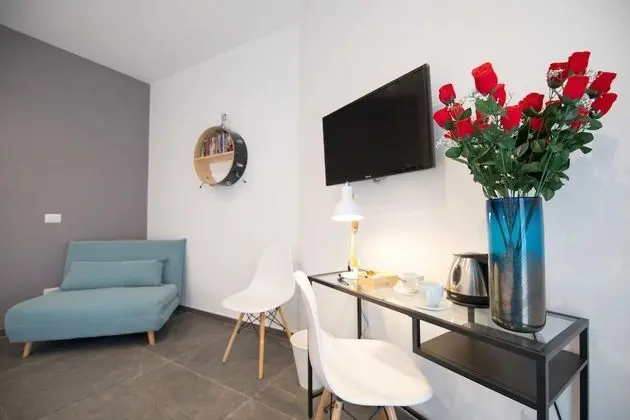 City Üç Kişilik Oda, 1 Büyük (Queen) Boy Yatak ve Çekyat